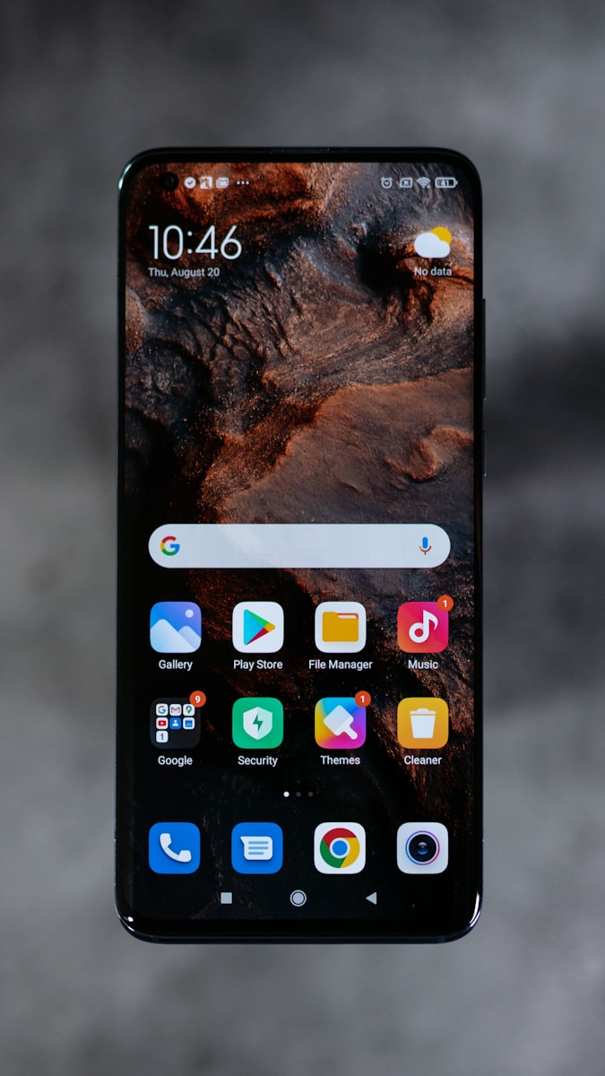 iphone screen showing icons on screen